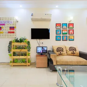 Hotel O Crystal Residency